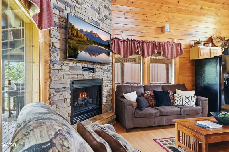 2006 Cougar Crossing Way, Sevierville, TN 37876