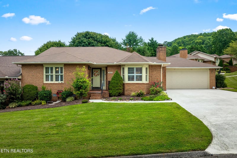 7000 Ashley Ct, Knoxville, TN 37921