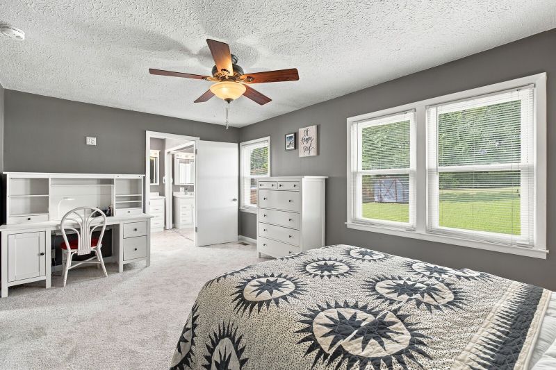 2108 Crystal Dr, Nashville, TN 37210