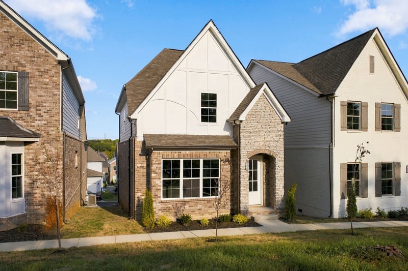 1113 Freeboard Aly, La Vergne, TN 37086