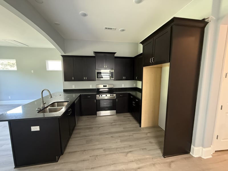 1113 Freeboard Aly, La Vergne, TN 37086