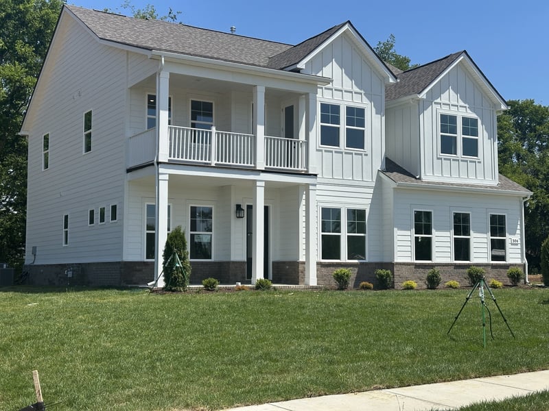 306 Eyak Ln, Murfreesboro, TN 37129