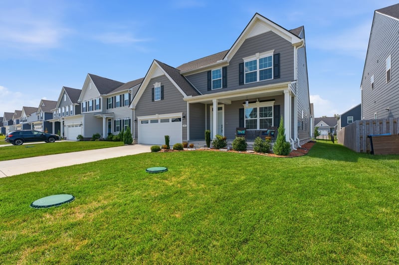 6542 Outlook Dr, Murfreesboro, TN 37128