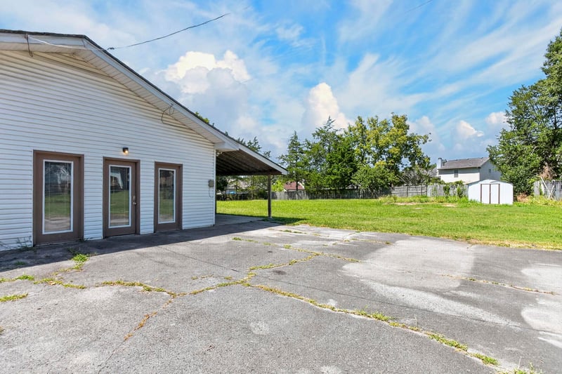 3300 Hamilton Church Rd, Antioch, TN 37013