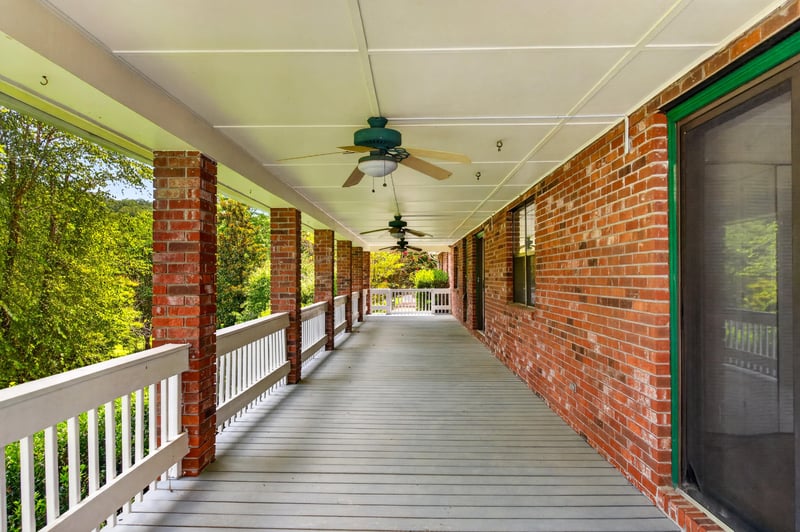 788 Long Hollow Rd, Rock Spring, GA 30739