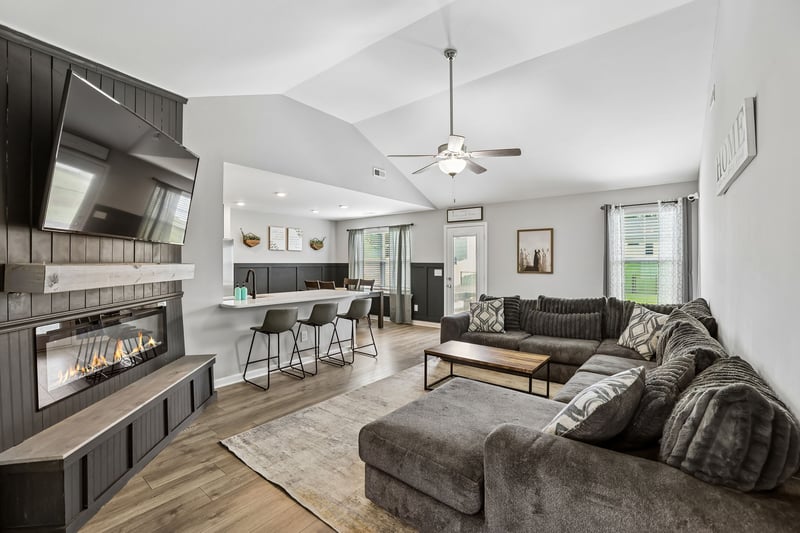 1041 Hickoryridge Dr, Murfreesboro, TN 37129
