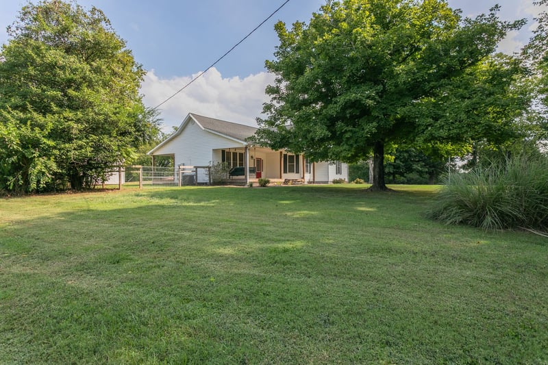 1078 Old Williamsport Pike, Columbia, TN 38401