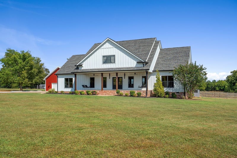 8593 Short Creek Rd, Christiana, TN 37037