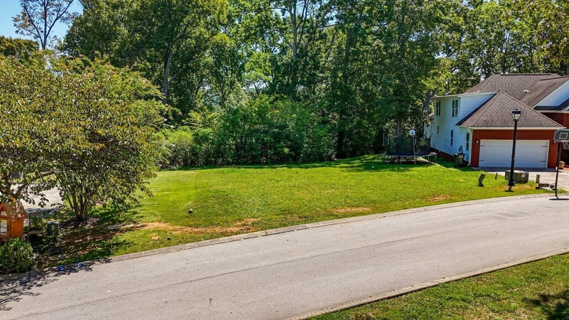 95 Avenue Of Oaks Lot 95, Rock Spring, GA 30739