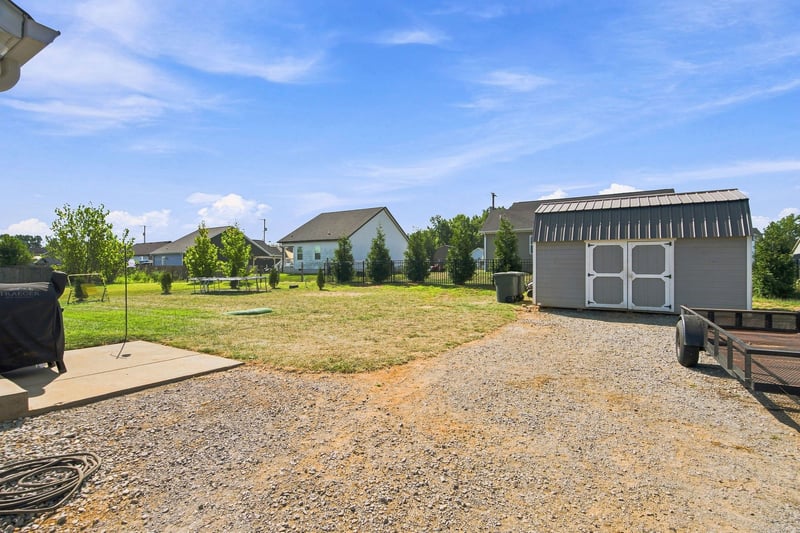 212 Shaub Rd, Portland, TN 37148