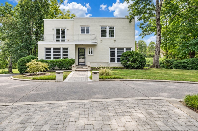 1417 Graybar Ln, Nashville, TN 37215