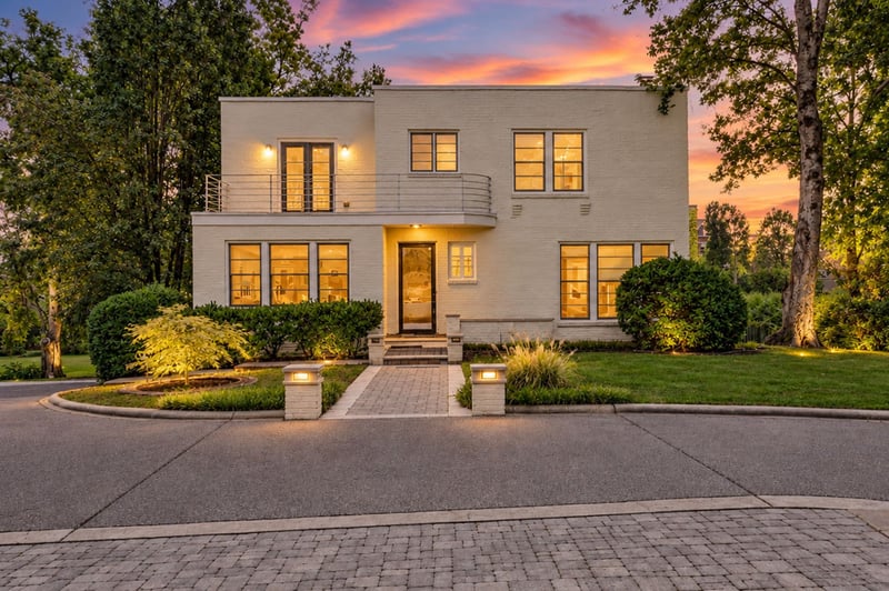1417 Graybar Ln, Nashville, TN 37215