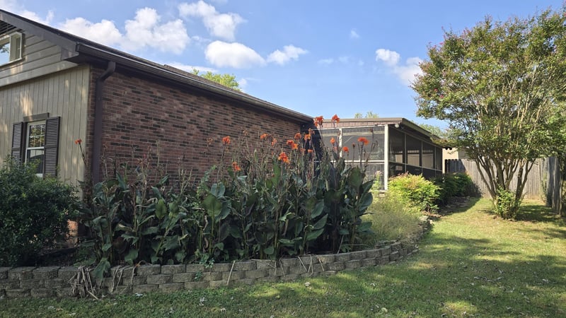 1206 Douglas Bend Rd, Gallatin, TN 37066