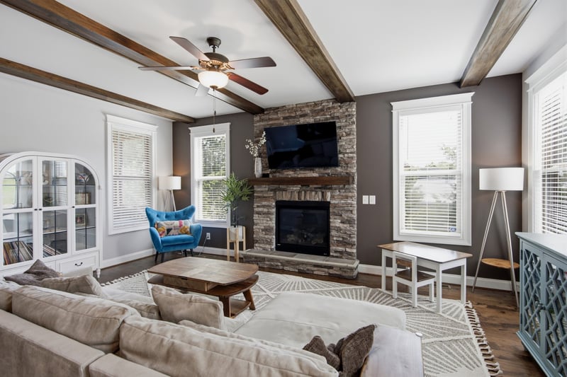 208 Valley Bend Dr, Nashville, TN 37214