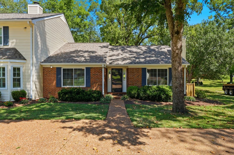 212 Brattlesboro Pl, Nashville, TN 37204