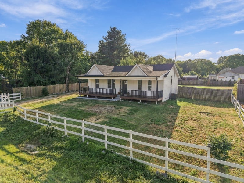207 E Sagefield Dr, Smyrna, TN 37167