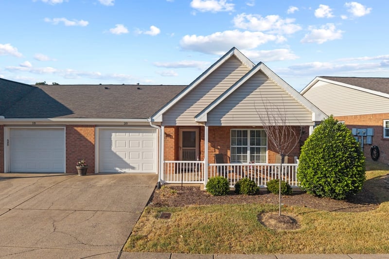 20 Holland Park Ln, Franklin, TN 37069