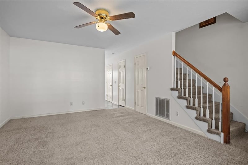 211 Reeves St, Dickson, TN 37055