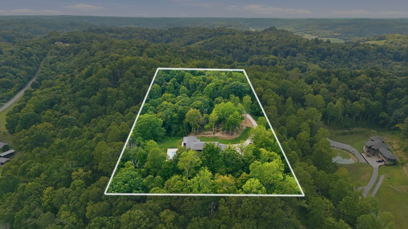 1782 Spring Water Ln, Thompsons Station, TN 37179