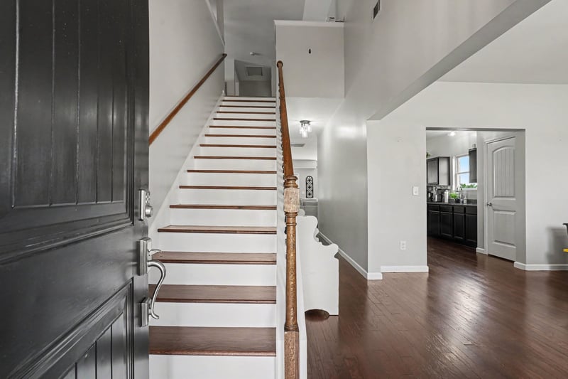 1061 Oakhall Dr, Mount Juliet, TN 37122