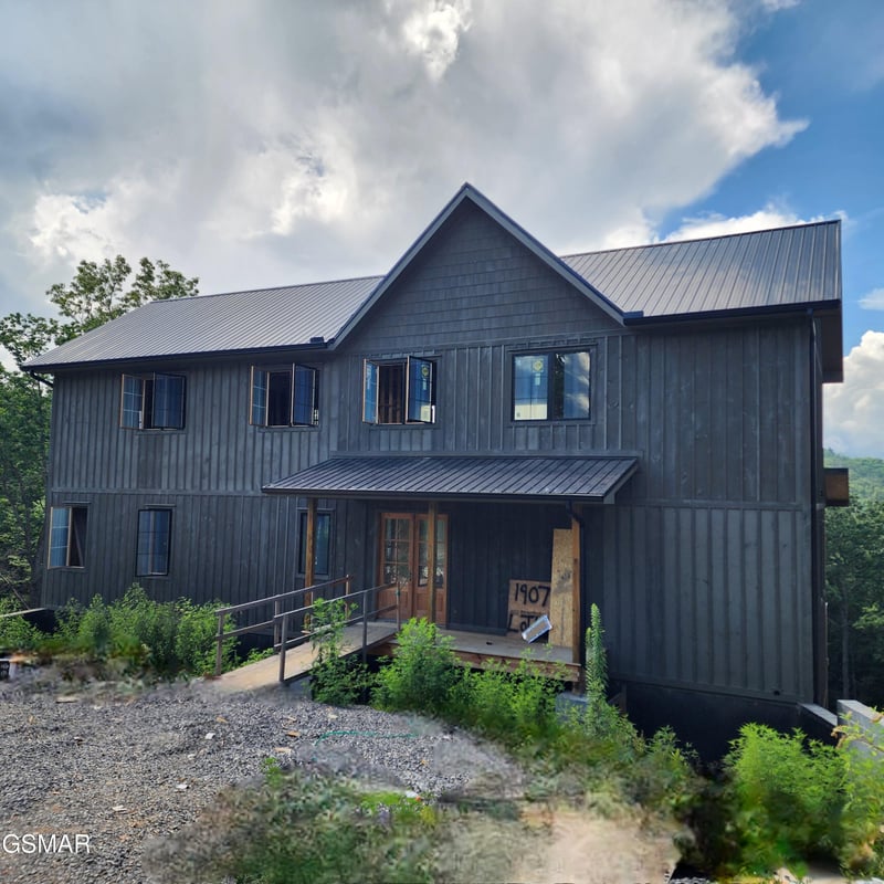 1970 Spurling Rd, Sevierville, TN 37876