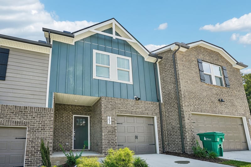 2402 Snohomish St, Lebanon, TN 37087