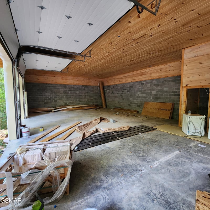 815 Penelope Ln, Sevierville, TN 37876