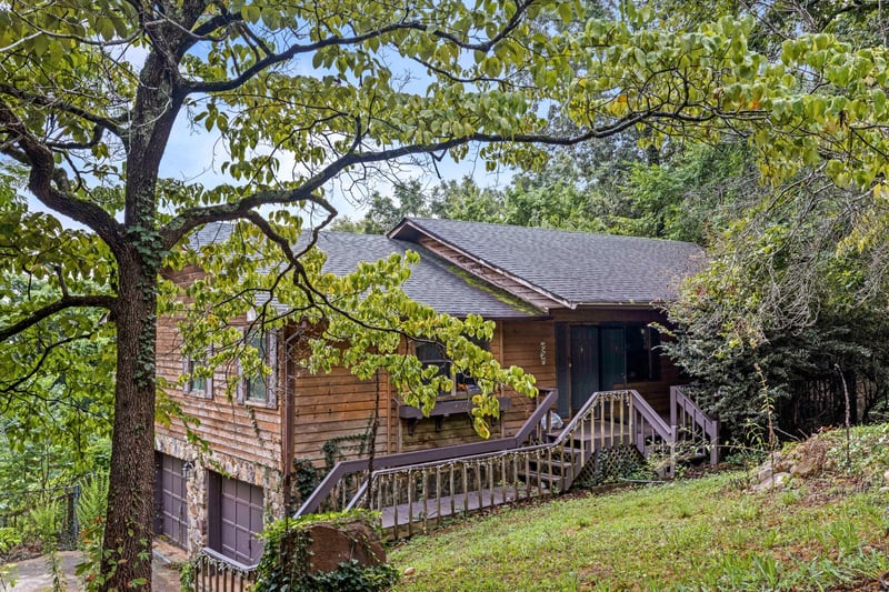 605 Clearview Dr, Ringgold, GA 30736