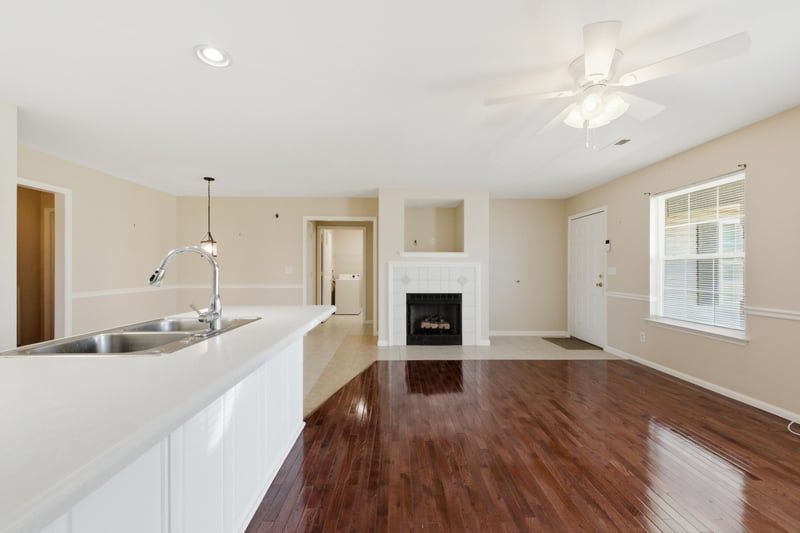 83 Flagstone Dr, Rossville, GA 30741