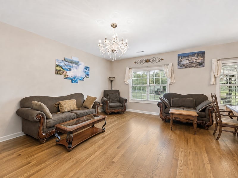 8676 Burleson Ln, Murfreesboro, TN 37129