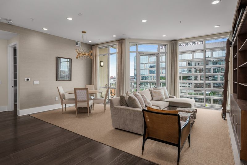 20 Rutledge St #303, Nashville, TN 37210
