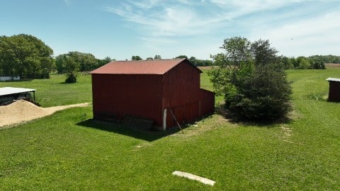 1291 Old Clarksville Pike, Pleasant View, TN 37146