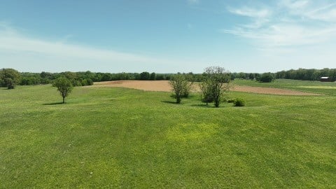 1291 Old Clarksville Pike, Pleasant View, TN 37146