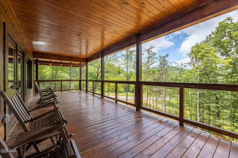 3181 Thomas Headrick Rd, Sevierville, TN 37862