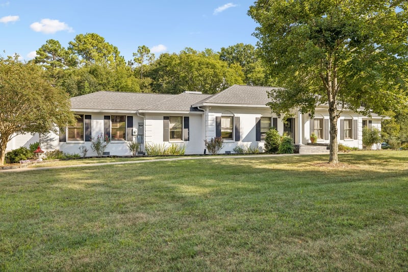 1505 Timberwood Dr, Columbia, TN 38401