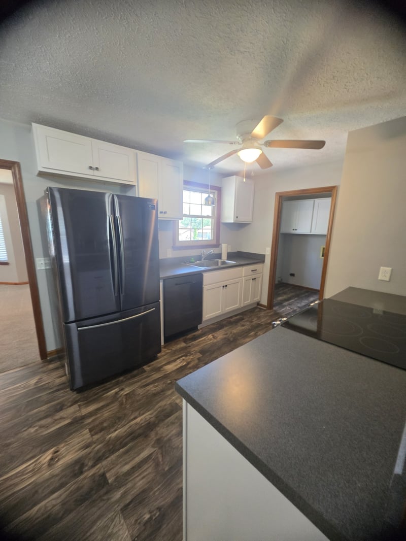 100 Shady View Dr, Hendersonville, TN 37075