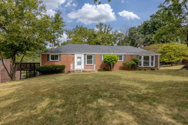 230 Fairway Dr, Nashville, TN 37214