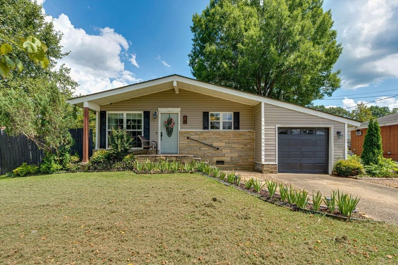 78 Elaine Cir, Fort Oglethorpe, GA 30742
