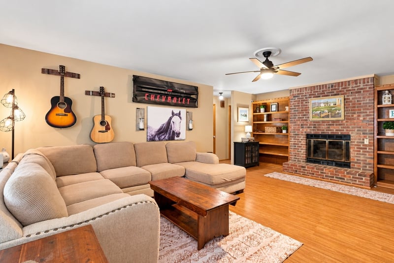 356 View Ridge Dr, Goodlettsville, TN 37072