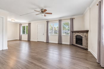 550 Harding Pl #B107, Nashville, TN 37211