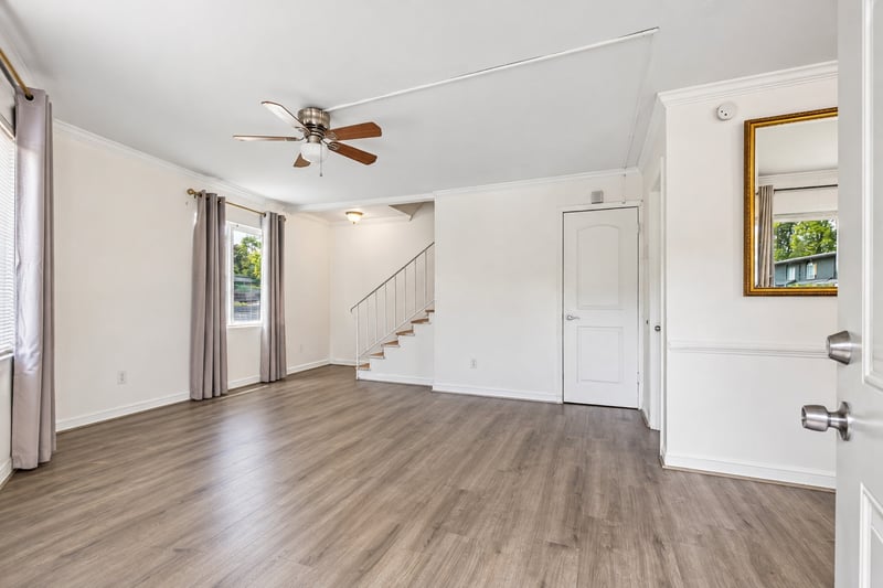550 Harding Pl #B107, Nashville, TN 37211