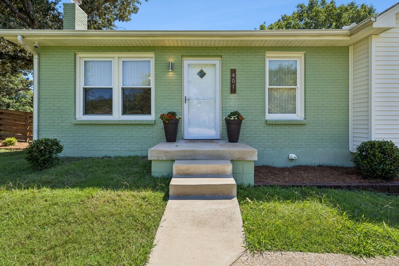 401 Bluebird Ln, Dickson, TN 37055