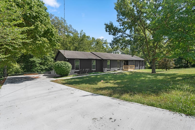 648 Gaylemore Dr, Goodlettsville, TN 37072