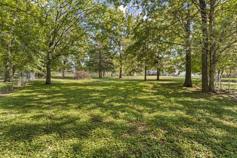 4005 Dell Dr, Mount Juliet, TN 37122
