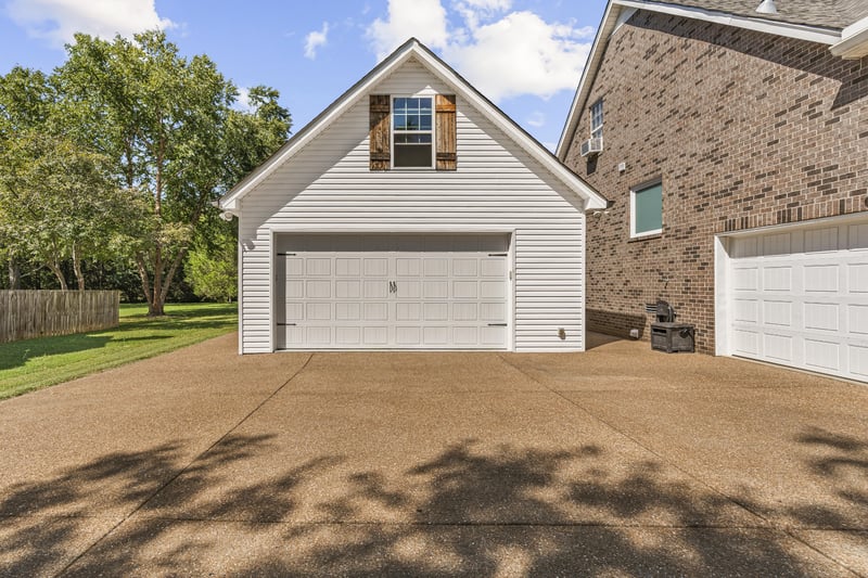 4005 Dell Dr, Mount Juliet, TN 37122
