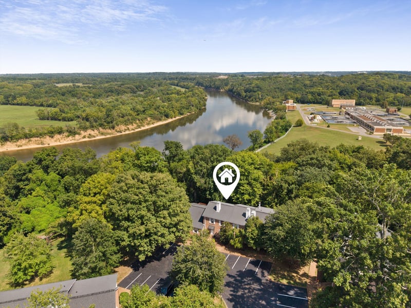 126 Cumberland Trce, Nashville, TN 37214