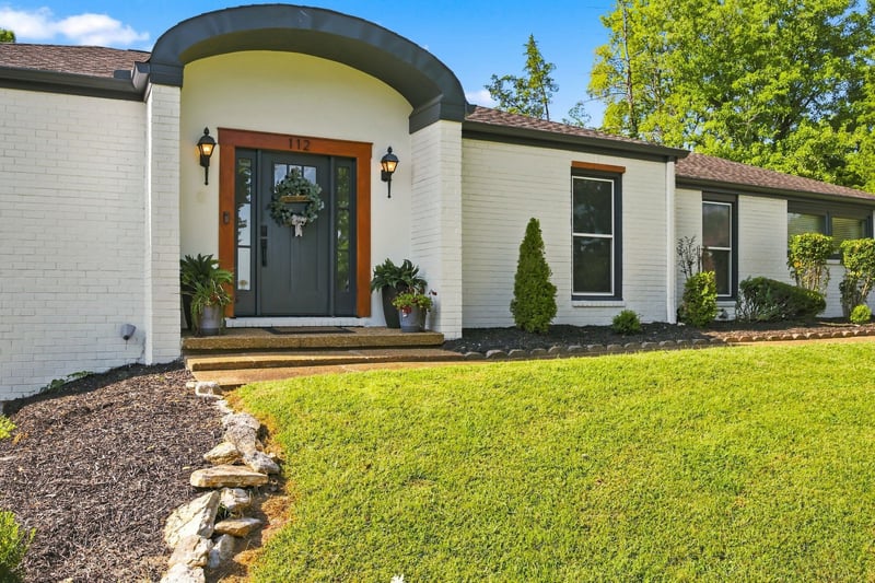 112 Oakmont Dr, Mount Juliet, TN 37122