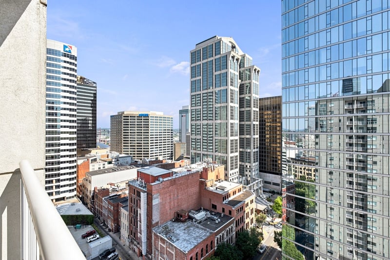 555 Church St #2103, Nashville, TN 37219
