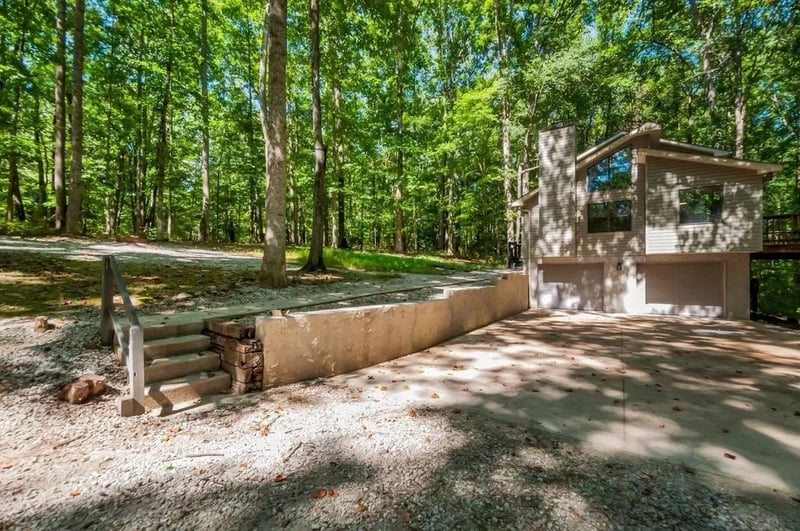 1011 Sunset Trl, Kingston Springs, TN 37082