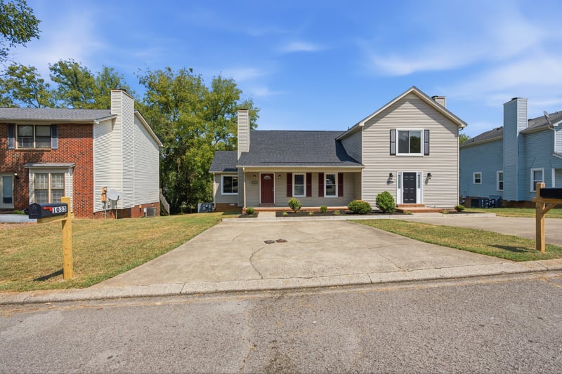 1033 Silver Point Dr, Murfreesboro, TN 37130